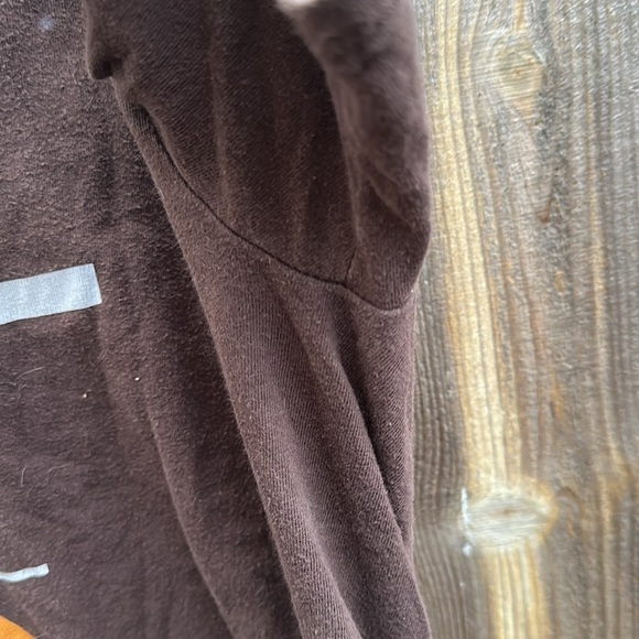 Y2K Quiksilver Brown Tee with Geometric Graphic Size Large - Picture 8 of 8